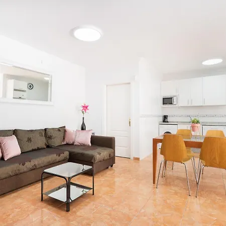 Boliches-frascuelo, Apartman *